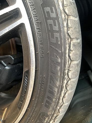disk qapaqlari: Amg M paket r18 cati sivarkasi yoxdu ideal vezyetdedi tekerler — 2