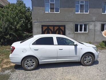 islenmis kvadrasikl: Chevrolet Cobalt: 1.5 l | 2024 il Sedan — 7