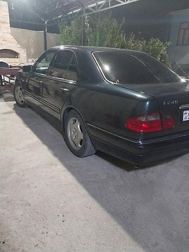 opel omega 1992: Mercedes-Benz E240 sedan - Model: E-Class W210, E240 - Kuzov: 4 — 4