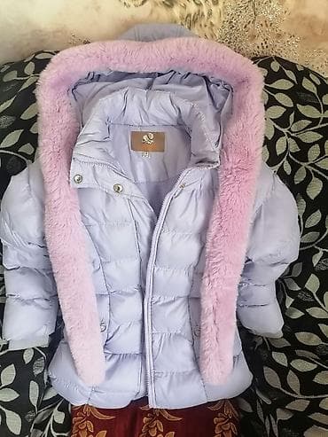 Kurtka, Qız üçün, 8 - 9 yaş lalafo.az -da Kurtka, Qız üçün, 8 - 9 yaş