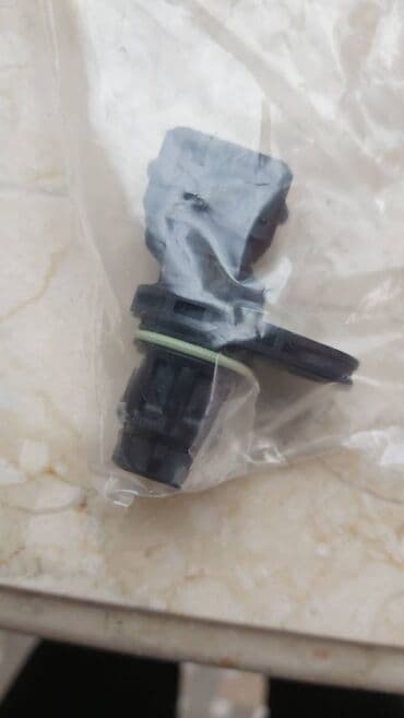 kolenval datcik: Orijinal Kolenval datçiki sensor KİA Sportage 2 üçün. Yenidir — 1