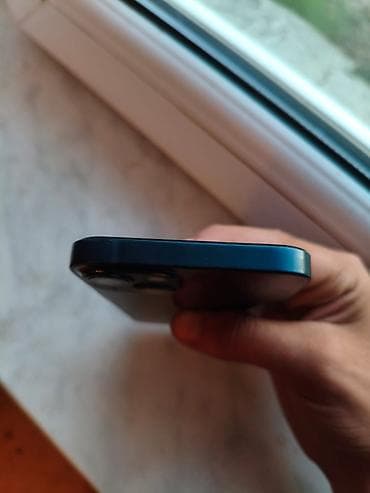 Мобильные телефоны и аксессуары: IPhone 13, 128 ГБ — 5