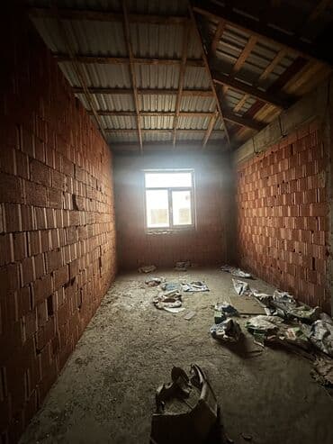 binede ev: 2 otaqlı, Yeni tikili, 72 kv. m — 3