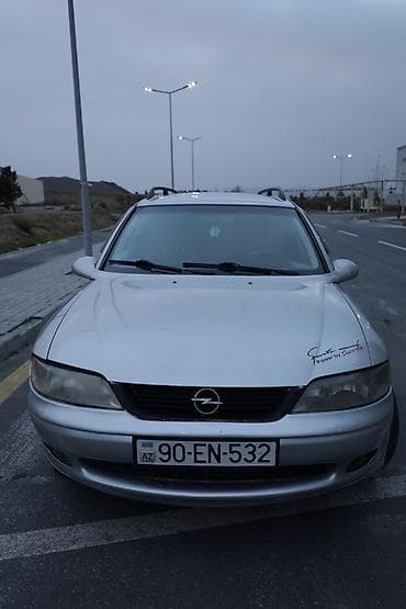 Opel Vectra: 2 l | 1999 il 499000 km Universal — 8