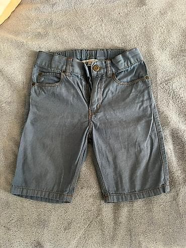 H&M brendindən olan bu açıq mavi rəngli şortlar rahat və dəbli