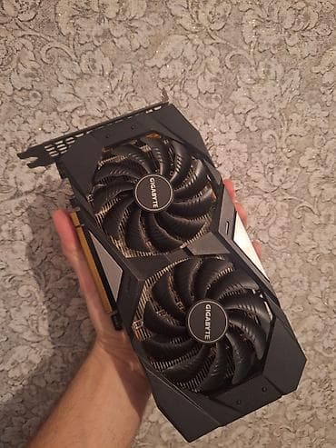 rusia: Videokart Gigabyte Radeon RX 580, 8 GB — 4