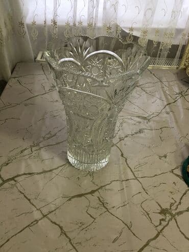 ваза напольная керамическая высокая: Salam tezedir temiz xurusdaldır hüdürlüyü 30 santı Qaracuxurdadır — 1