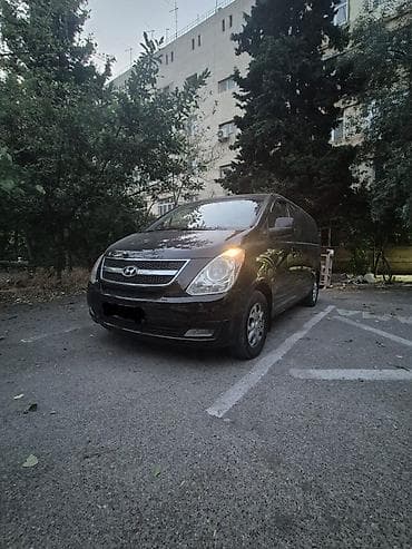Hyundai H-1 (Grand Starex): 2.5 l | 2010 il Mikroavtobus