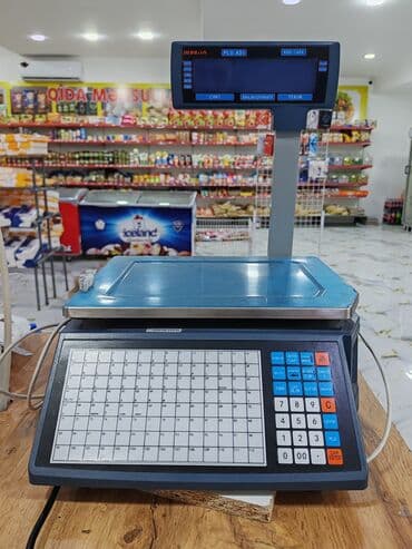 Market tərəzisi tam işlək vəziyətdədir. 3 aydır alınıb və istifadə