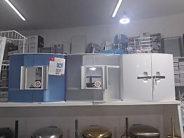 hamam ucun skaf: Hamam üçün divar asılan güzgülü dolablar - Model: yarımdairəvi — 1