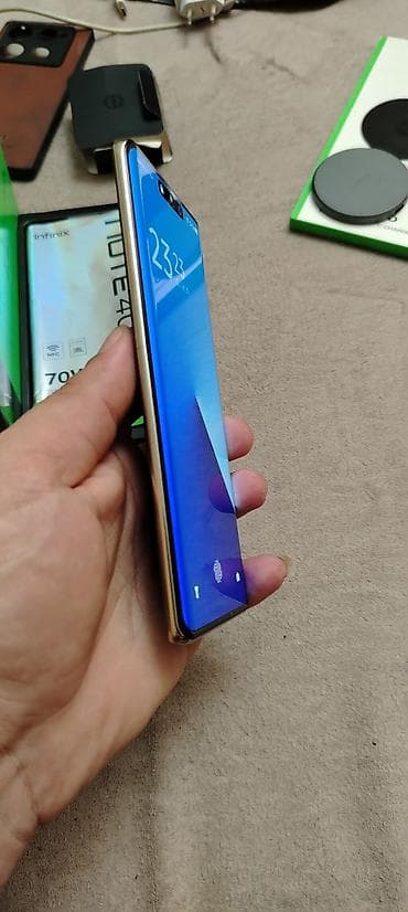 kamere: Infinix Note 40 Pro, 256 GB, rəng - Qızılı, Simsiz şarj — 4