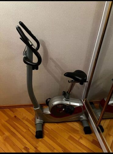 Butslar: Velotrenajor ela vəziyyətdə. Bir çox velotrenajor Xizək Veloxizekler — 1