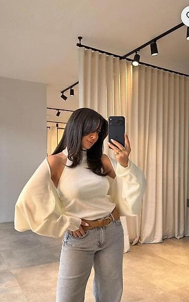 qadın geyimi: L razmer qadın üçün 2li triko bluz
Heç geyinilməyib
Krem rəngdədir — 3