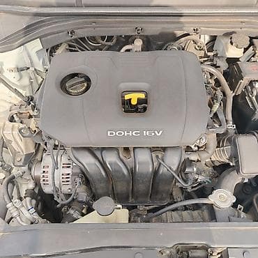 mini cooper 2009: Hyundai Elantra: 2 l | 2017 il Sedan — 8