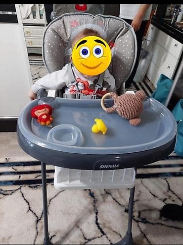 Yemək stolu ve kolyaska dəst satılır. Birlikdə 130 man. Ünvan Maştaga — 2