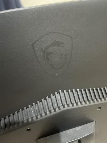 msi cyborg: Msi Manitor Qarpolasi yoxdur ekrani qirixdir 70 azn Xerci vardir esil — 4