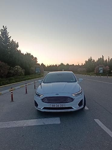 fusion: Ford Fusion: 1.5 l | 2018 il 163000 km Sedan — 7