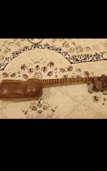 Tar – milli simli musiqi aləti - Korpus: iki kameradan ibarət, armud — 6