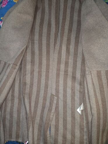 star silim: Qadın palto - Rəng: açıq qəhvəyi (bej-qəhvəyi ton) - Model: klassik — 2