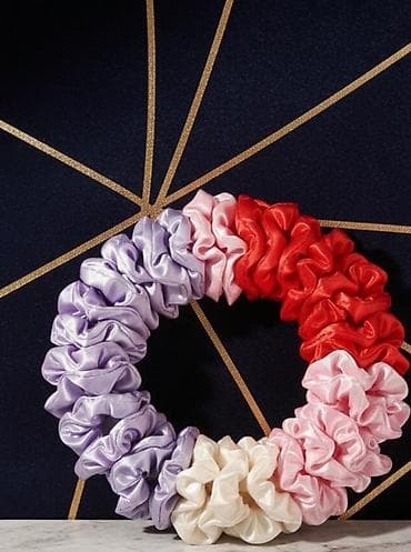 Satendən saç scrunchie (saç rezini) - Material: hamar və parlaq satən