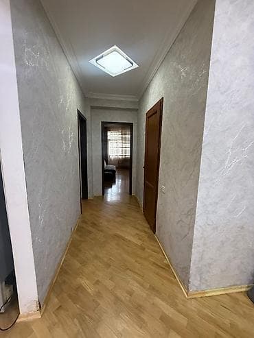 İnşaatçılar metrosuna yaxın, 16 mərtəbənin 3 cü mərtəbəsi,3 otaqlı — 4