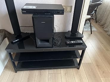 muzikalni sentir: Samsung ev kinoteatrı dəsti Komplekt: - Disk pleyer/receiver — 1