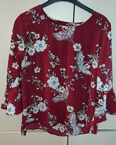 Kofta new yorkerindir, yenidir, M, L razmere geder, 25 azn alinib 10