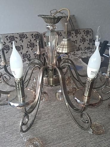 islenmis bak: Çılçıraq, 8 lampa, Metal — 3