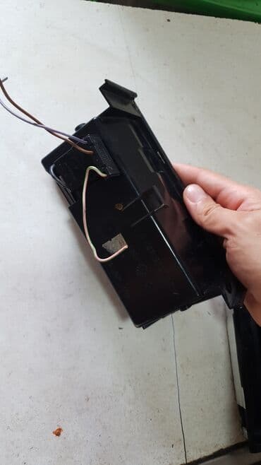 in ve yan: W202 külqabı — 4