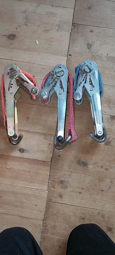 Buksir üçün.biri 10azn