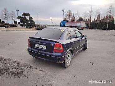 ij planet 4: Opel Astra: 1.6 l | 1999 il 586000 km Sedan — 10