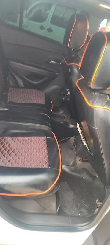 kia optima 2009: Chevrolet Trax (LT) – kompakt krossover Xüsusiyyətlər: - Kuzov: ağ — 10