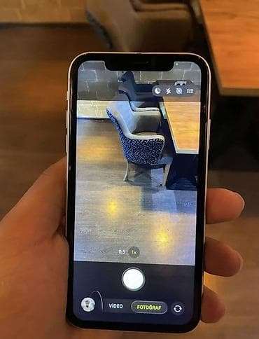 ayfon 4 s: IPhone 11, 128 GB, Zəmanət, Face ID, Sənədlərlə — 1