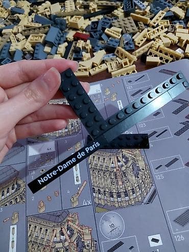 Uşaq dünyası: Notre-Dame de Paris arxitektura konstruksiya dəsti - Parisin məşhur — 4
