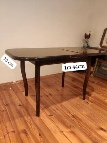 qara dikt: Qonaq masası, İşlənmiş, Açılan, Fanerka (dikt), Oval masa — 1