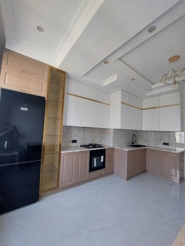 avanqard mebeller: Mətbəx dəsti müasir dizaynı ilə funksionallığı və estetik görünüşü — 9