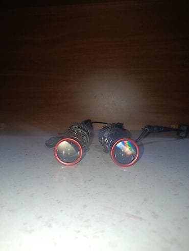 Motonəqliyyat: Komplekt, Yaxın və uzaq vuran işıqlar Toyota — 3