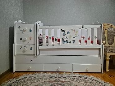 korpə beşiyi: Oğlan və qız üçün, Dördbucaq, Beşik, Dəstsiz, Matras ilə, Yellənmə mexanizmsiz — 1