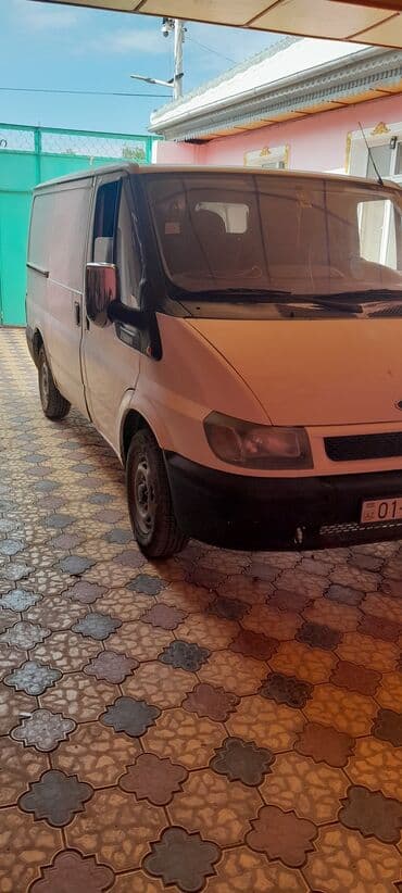 yük daşıma maşınları: Ağ rəngdə Ford Transit furqon, yük daşınması və ya kommersiya — 8