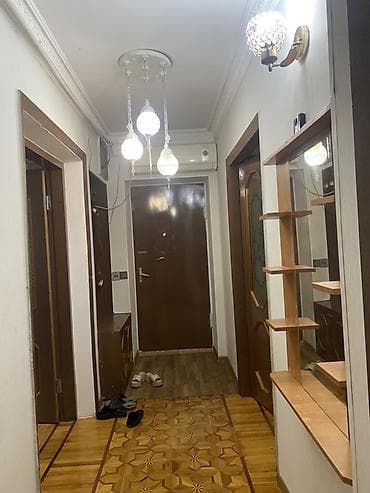 hezide kiraye ev: Bakı, 8-ci kilometr, 3 otaqlı, Köhnə tikili, m. Xalqlar Dostluğu, 70 kv. m — 1