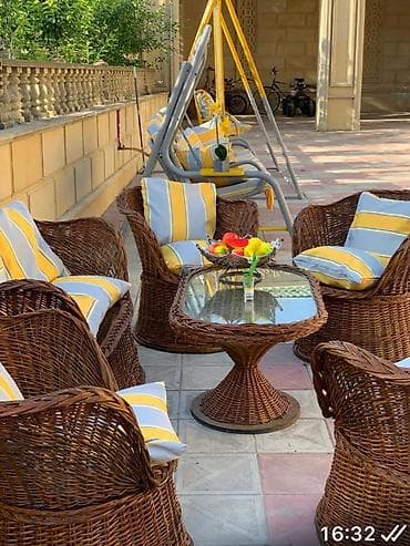 bakı evler: 2000 kv. m, 9 otaq — 9