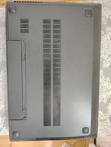 fujitsu laptop computers: Lenovo noutbuk Xüsusiyyətlər: - Korpus: mat qara, üst qapaqda Lenovo — 5