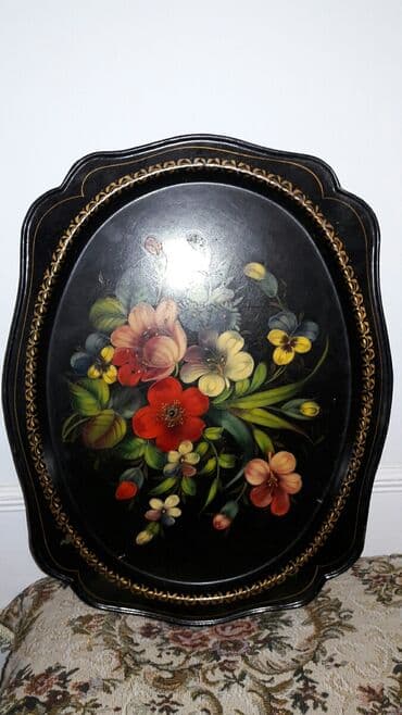 Padnos. Üzərindəki şəkil əl işidir. Böyük(41x51) 15azn, balaca(32x42)