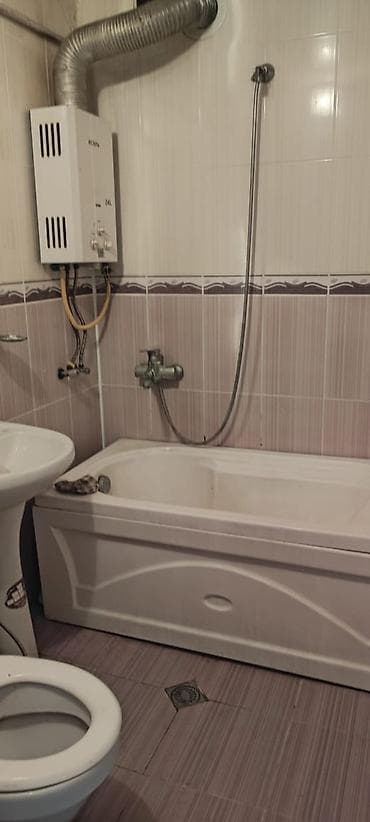 Дома: Salam,mənzil Sumqayıt 2 ci mikrorayonda,Ordubad marketin yanında 5 — 6