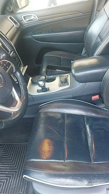 Jeep Grand Cherokee: 3.6 l | 2014 il 195000 km Ofrouder/SUV — 1