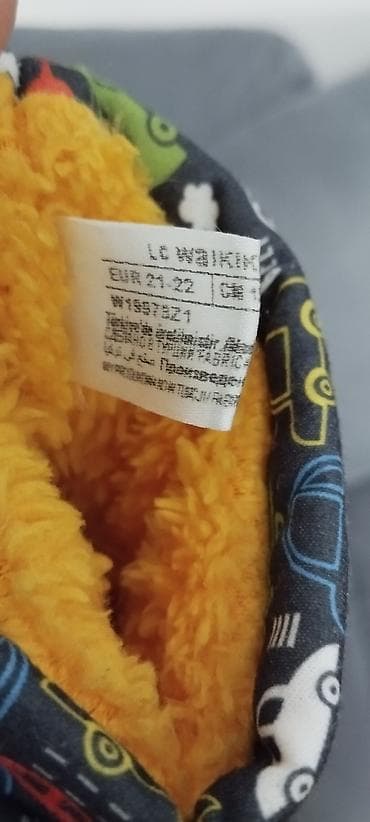 ortopedik ayaqqabilar: Panduf Lc waikiki. İdeal vəziyyətdədi. 6 manat. 21-22 ölçü — 3