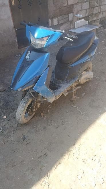 elekdirikli sukutur: Moon brand 80 sm3 — 3