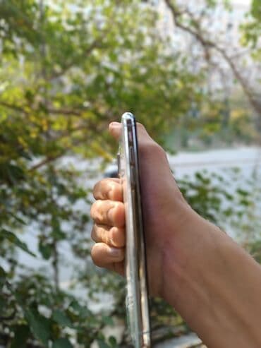 iphone 9s: IPhone X, 64 GB, Gümüşü, Face ID — 3