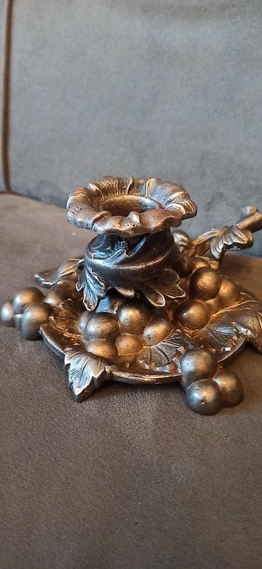 Məhsul: Singer mexaniki tikiş maşını (antik model) Xüsusiyyətlər: -