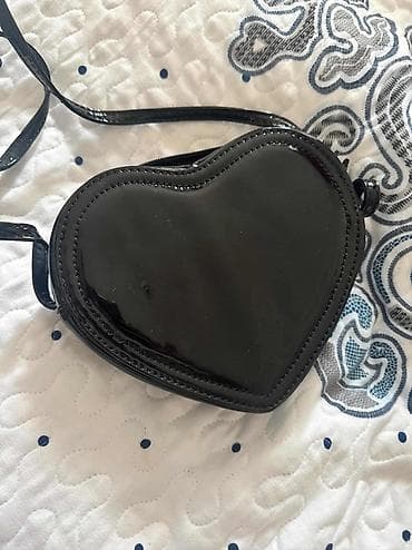 Digər aksesuarlar: Terranova markalı çiyin çantası - Forma: ürək formalı - Rəng: qara — 4